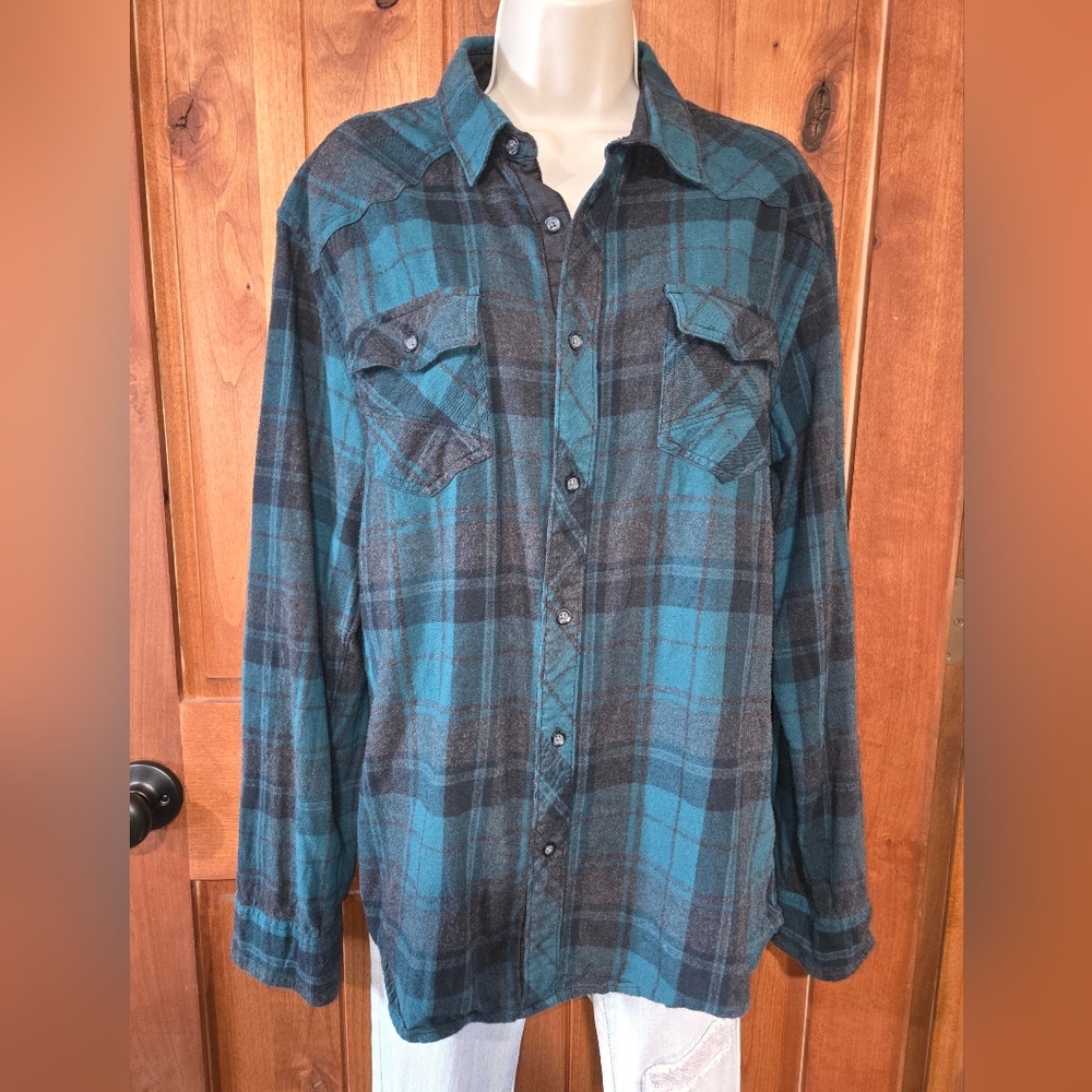 Rock & Republic Teal‎ and Black Plaid Shirt